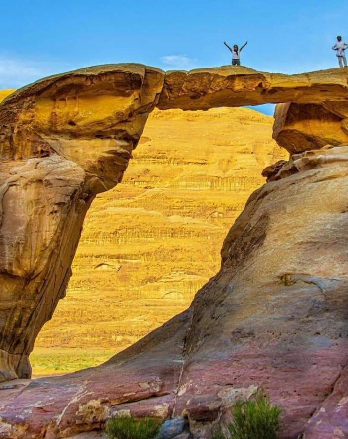 Апартаменты Saleem With Jeep Tour Вади-Рам Экстерьер фото